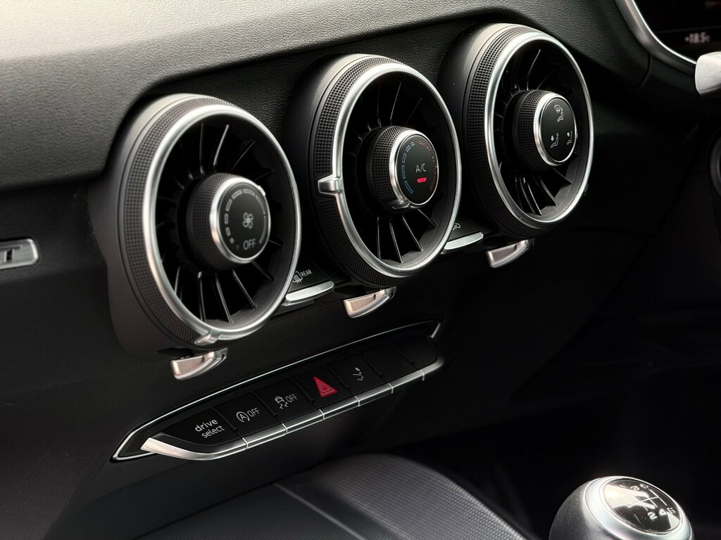 Audi TT Coup- Black Edition 2.0 Tdi Quattro 184 Ps S Troni Grey #48