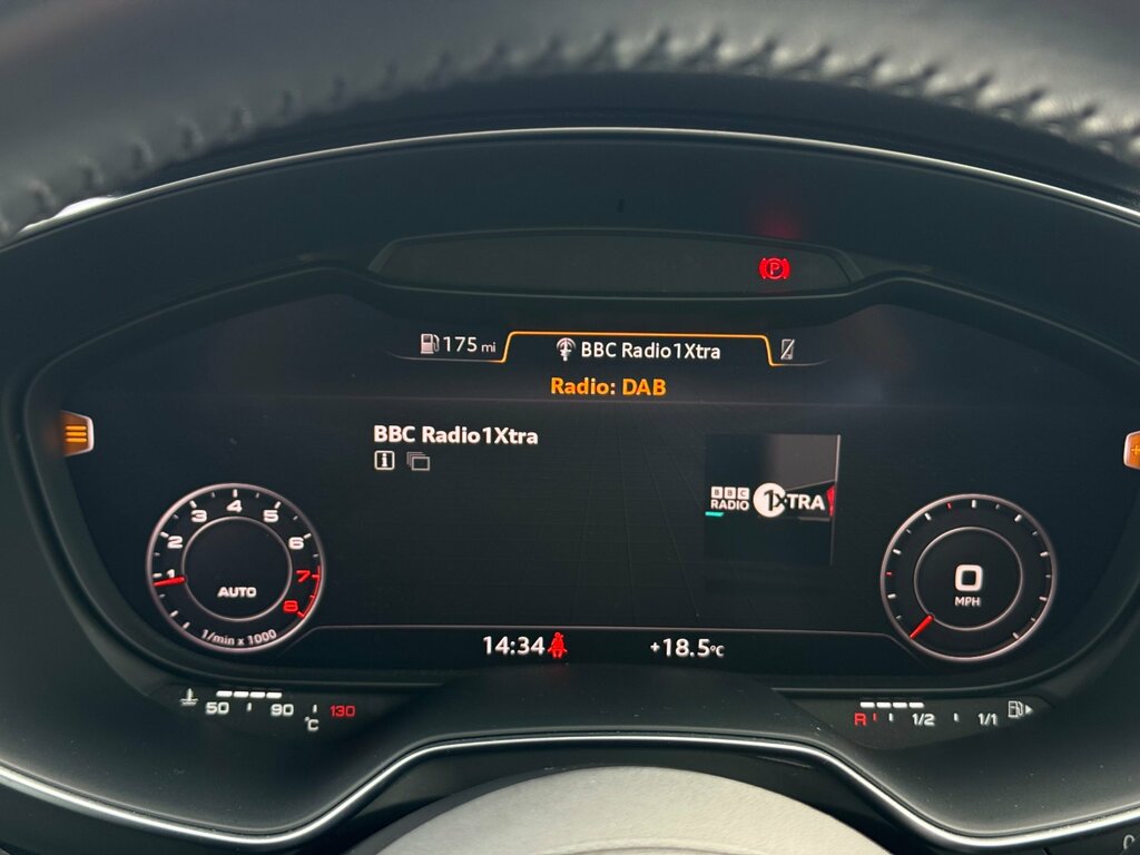 Audi TT Coup- Black Edition 2.0 Tdi Quattro 184 Ps S Troni Grey #39