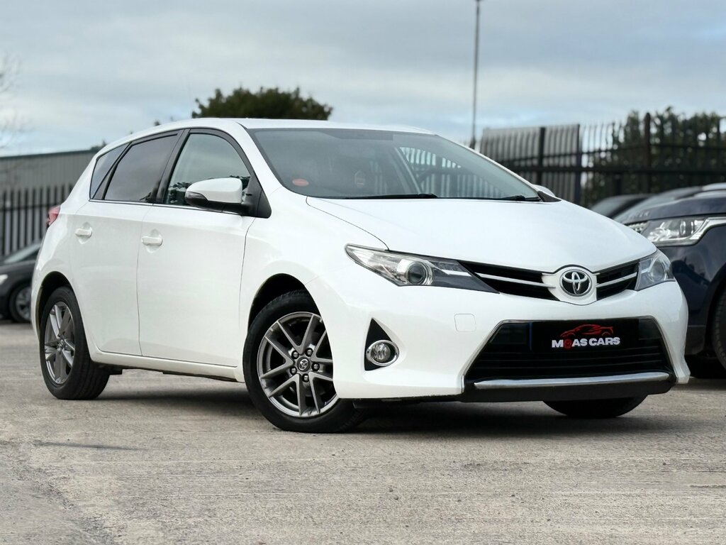 2014 Toyota Auris