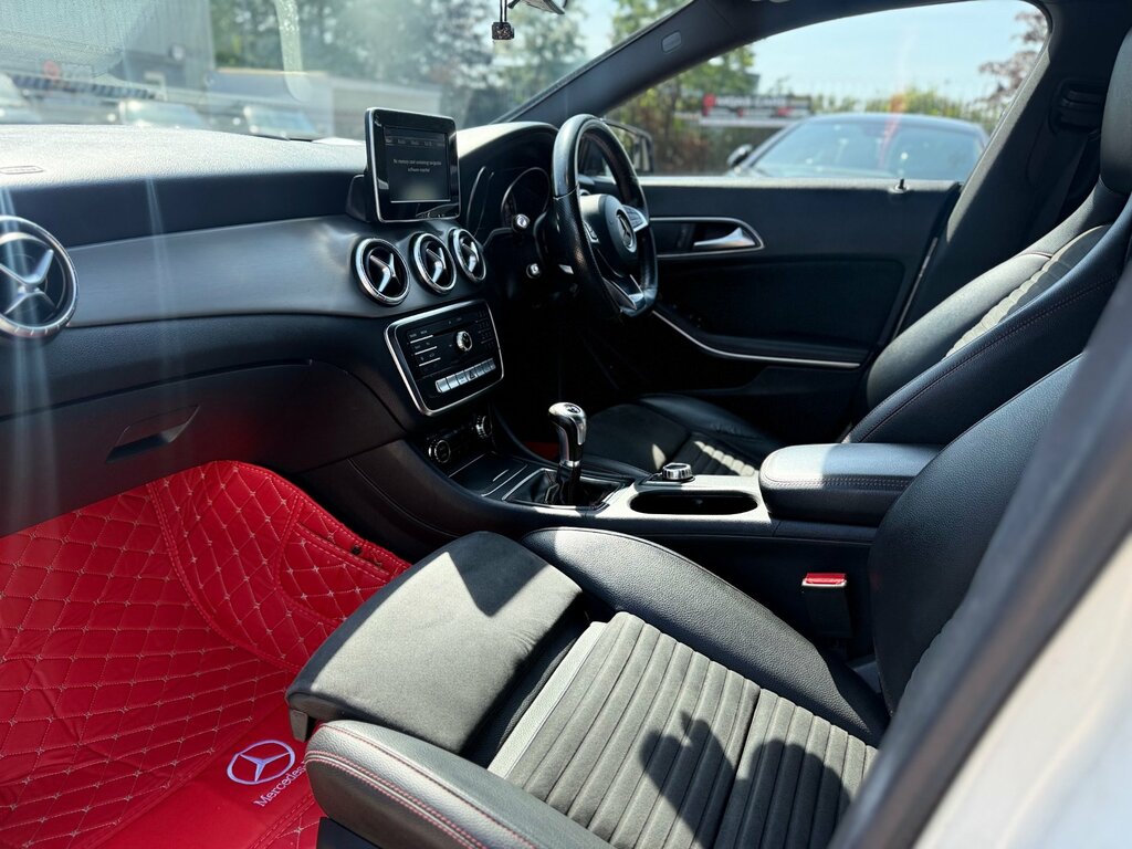 Mercedes-Benz CLA Class 2.1 Cla220d Amg Sport Coupe 7G-dct Euro Grey #25