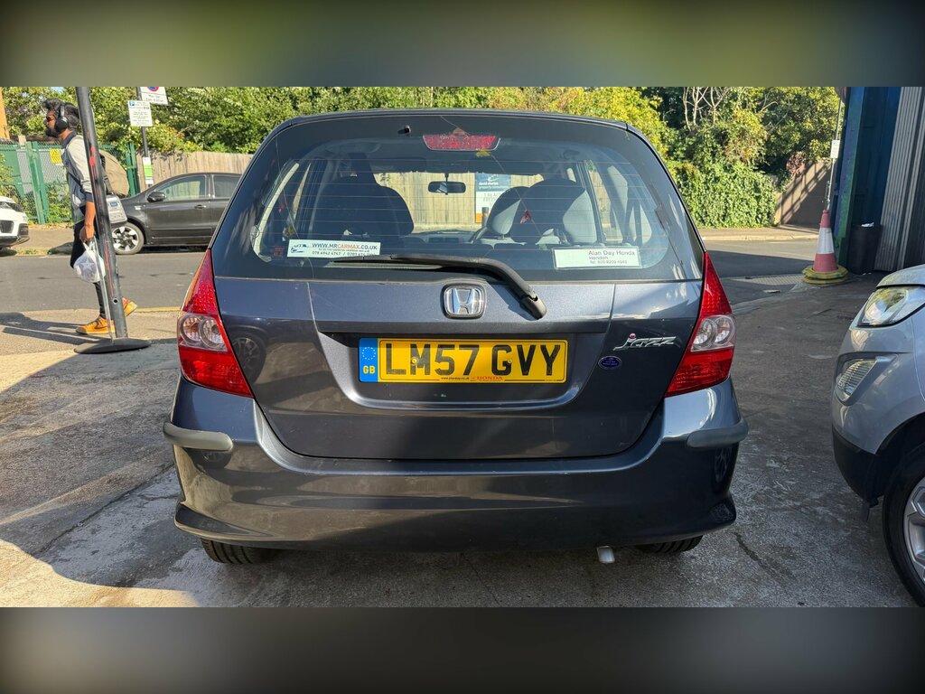 Honda Jazz 1.3 Dsi Sport 82 Bhp Black #6