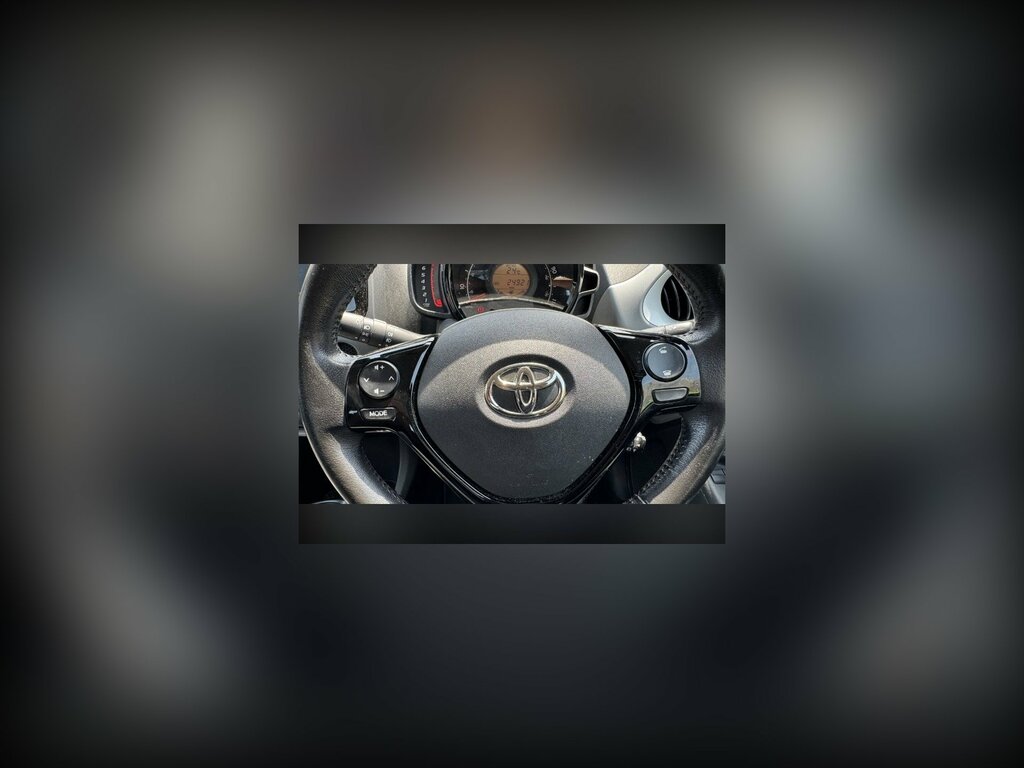 Toyota Aygo 1.0 Vvt-i X-play 5-Dr Grey #7