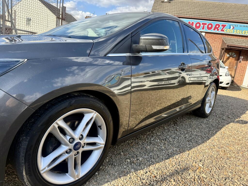 Ford Focus 1.5 Tdci Zetec 2016 Grey #6