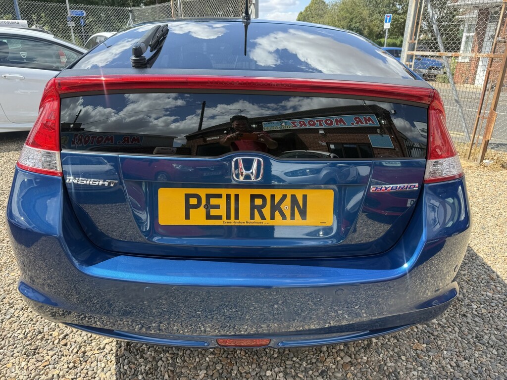 Honda Insight 1.3 H Ima Ex 2011 Blue #5