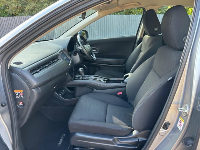 Honda Hr-V 1.5 I-vtec Se Cvt - Suv 5 Seats Black #37