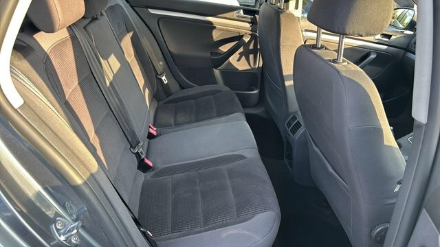 Volkswagen Golf 1.6 Tdi Se Euro 5 Red #15