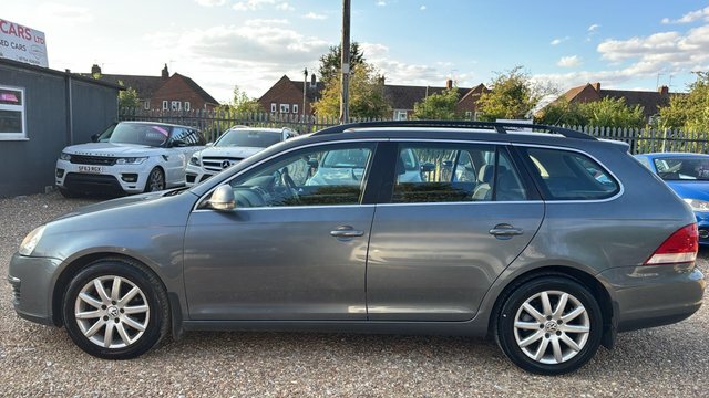 Volkswagen Golf 1.6 Tdi Se Euro 5 Red #7
