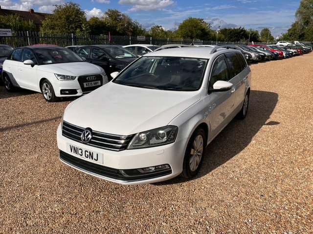 Volkswagen Passat 1.4 Tsi Bluemotion Tech S Dsg Euro 5 S S White #2