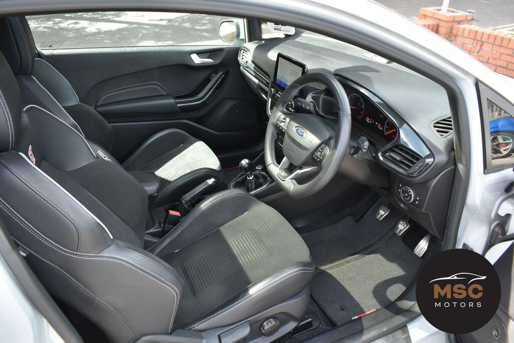 Ford Fiesta 1.1 Ti-vct Zetec Hatchback Euro Silver #24