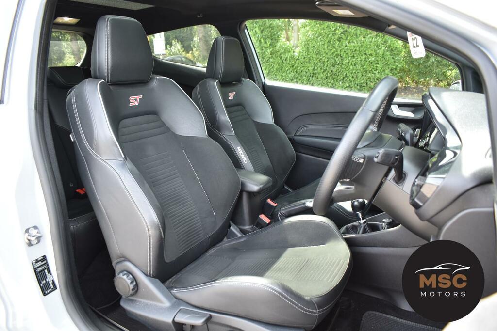 Ford Fiesta 1.1 Ti-vct Zetec Hatchback Euro Silver #25