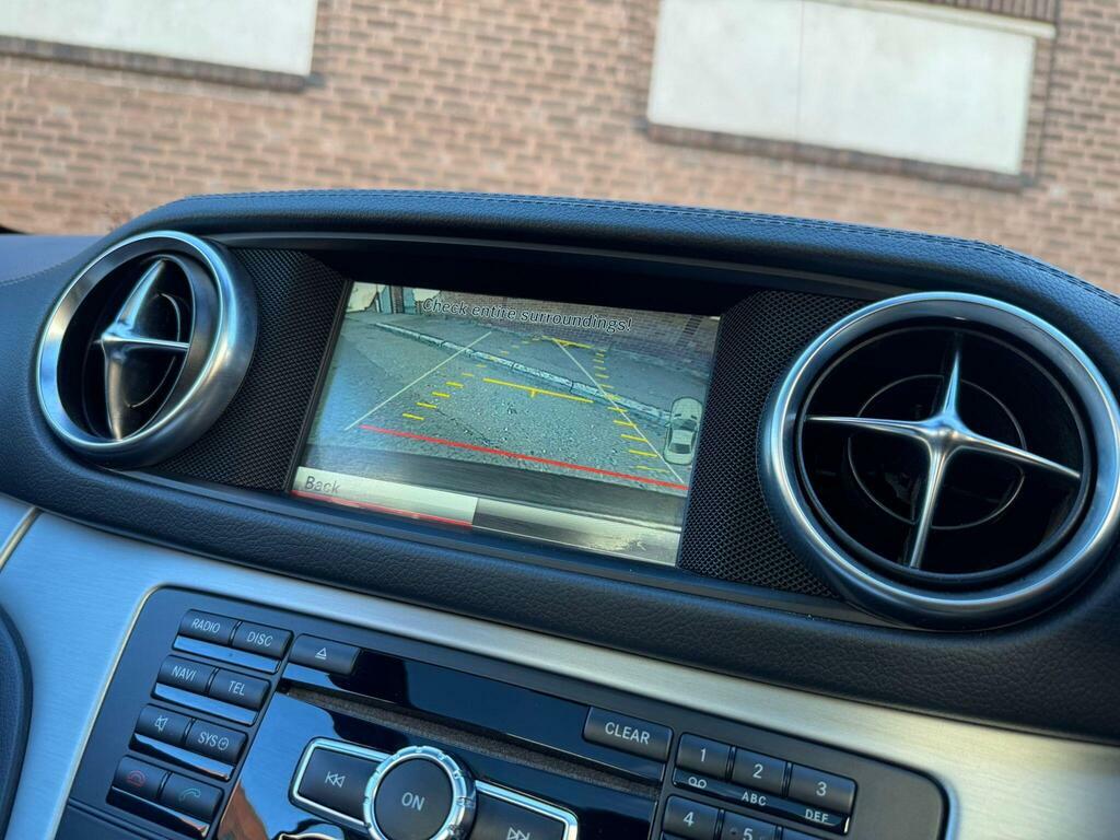 Mercedes-Benz SL Class 2015 5.5 Sl63 V8 Amg Convertible Spds M Black #17