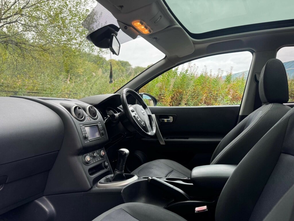 Nissan Qashqai 1.6 N-tec 2Wd Euro 5 Black #3