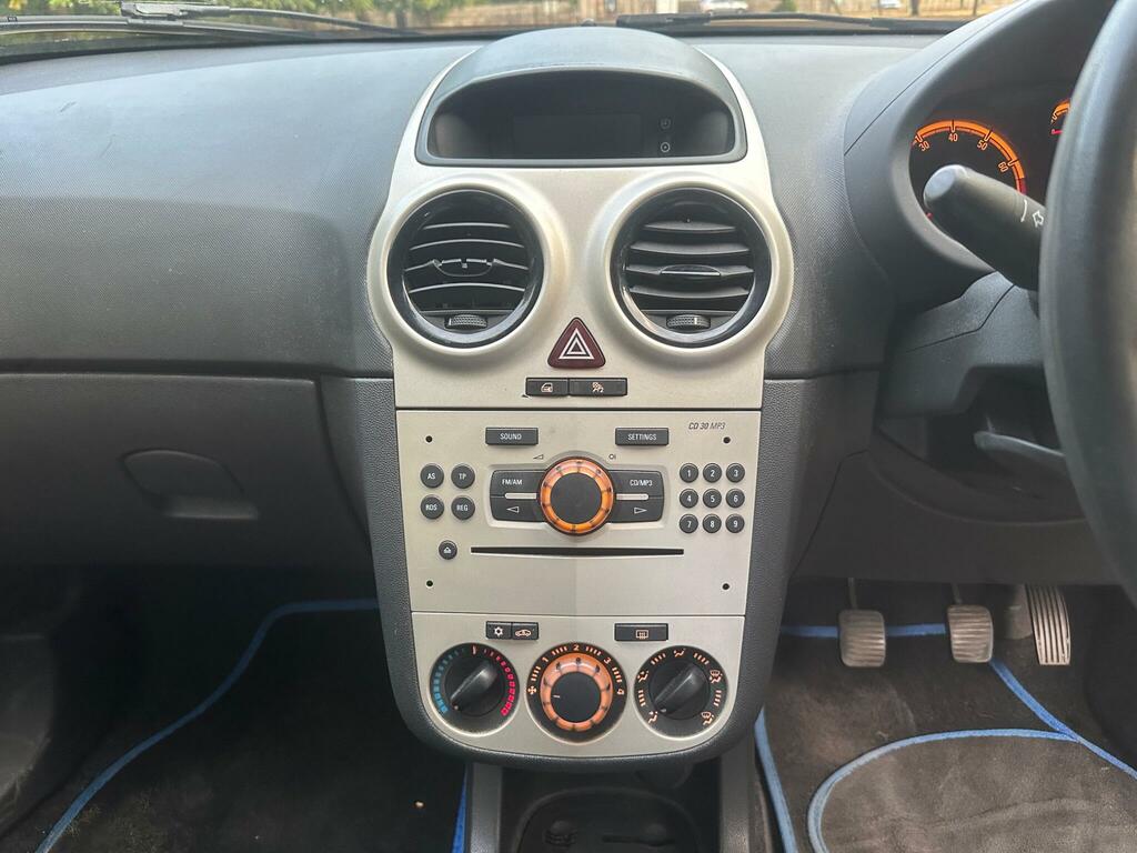 Vauxhall Corsa Club Ac 16V 5-Door Black #32