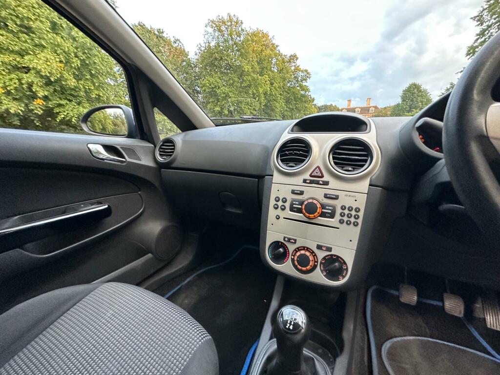 Vauxhall Corsa Club Ac 16V 5-Door Black #34