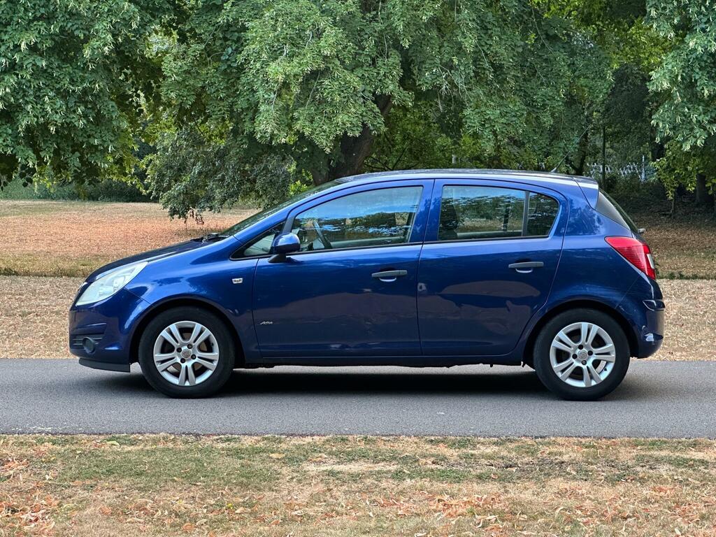 Vauxhall Corsa Club Ac 16V 5-Door Black #4