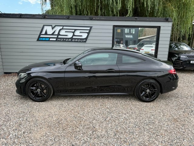 Mercedes-Benz C Class 2019 2.0 C300d Amg Line Coupe G-tronic Black #3