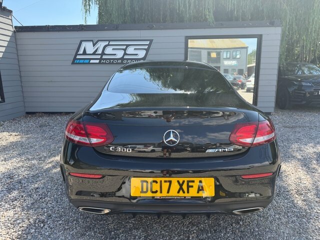 Mercedes-Benz C Class 2017 2.0 C300 Amg Line Coupe G-tronic Black #5