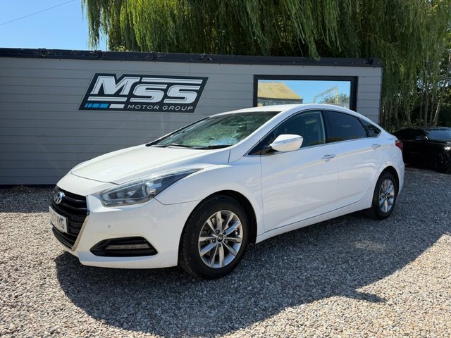 Hyundai I40 2017 1.7 Crdi Blue Drive Se Nav Saloon White