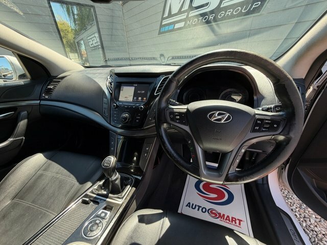 Hyundai I40 1.7 Crdi Blue Drive Se Nav Tourer Dct Euro 6 Ss Black #20