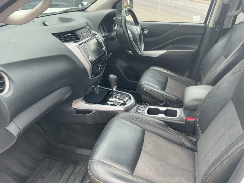 Nissan Navara Dci N-guard White #12