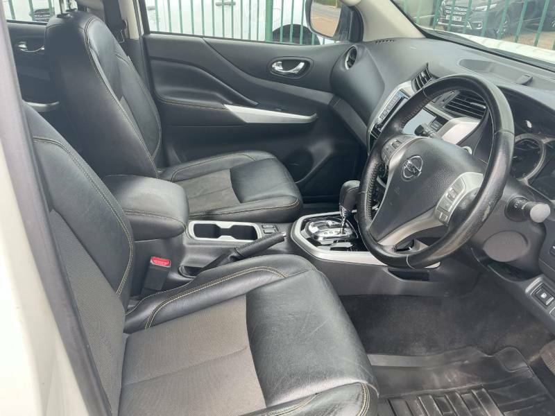 Nissan Navara Dci N-guard White #15