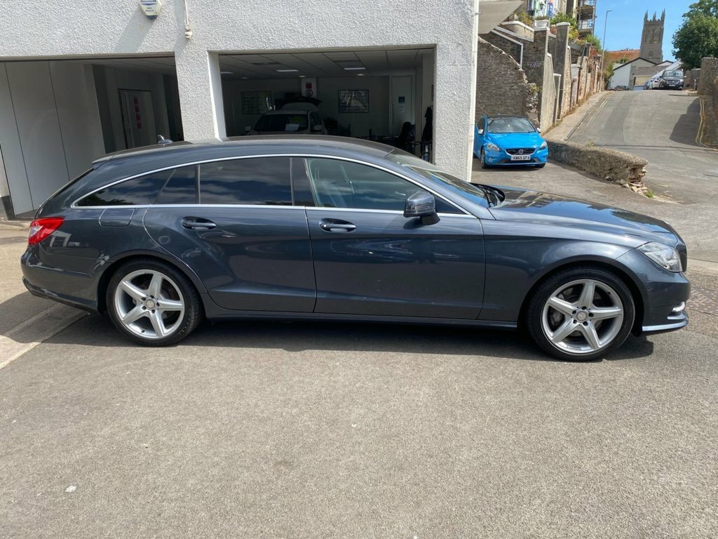 Mercedes-Benz CLS Cls63 Amg  #8