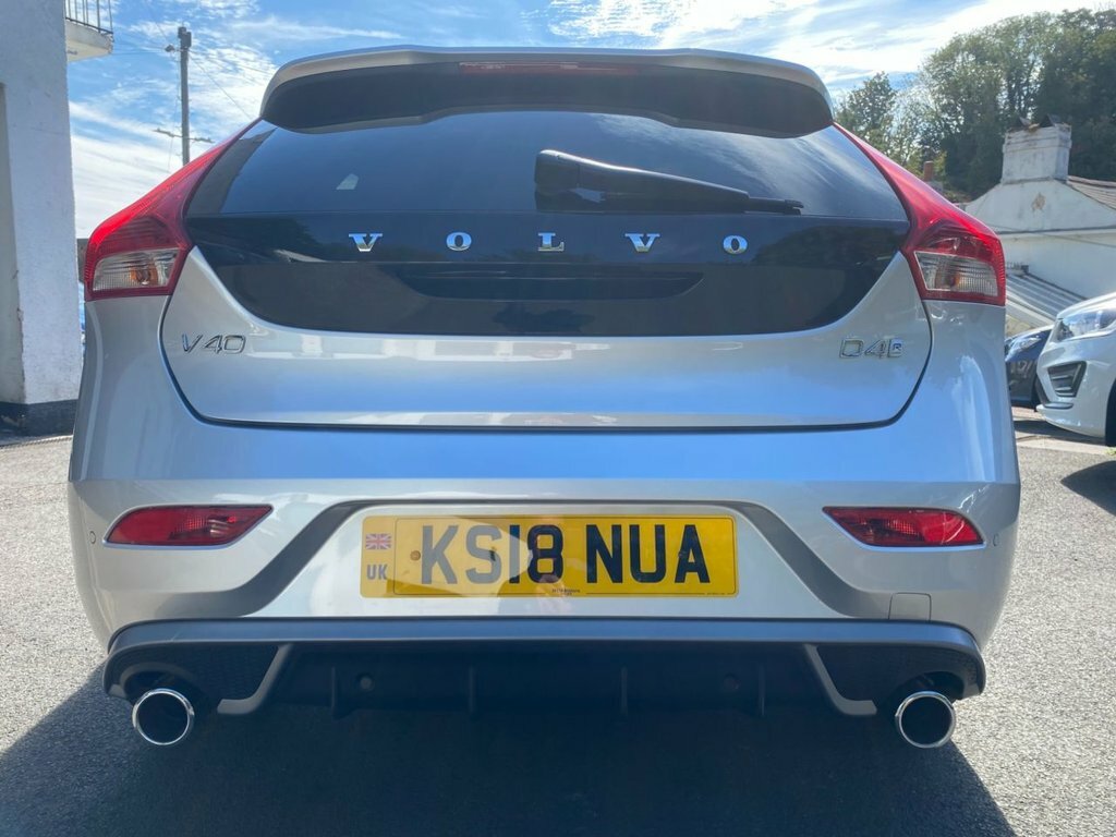 Volvo V40 2018 2.0 D4 R-design Pro Hatchback Manu Silver #5