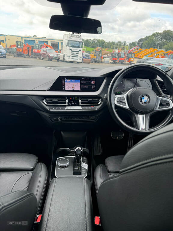 BMW 1 Series 116D M Sport Step White #6