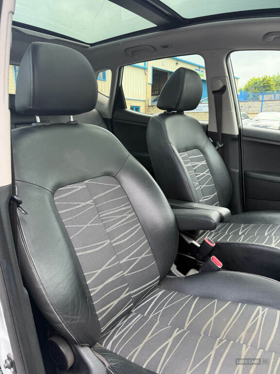 Kia Venga 2012 Kia Venganbsp1.6 2 Euro 5 Low Blue #7