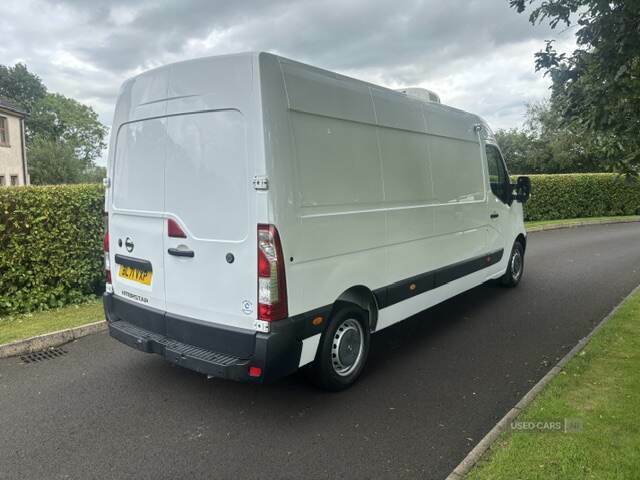 Nissan InterStar 2.3 Dci 135Ps H2 Acenta Van White #2