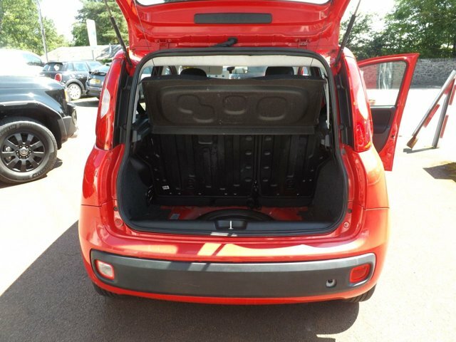 Fiat Panda 1.2 Lounge Hatchback Red #5