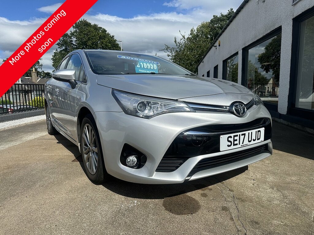 Toyota Avensis V-matic Business Edition Silver