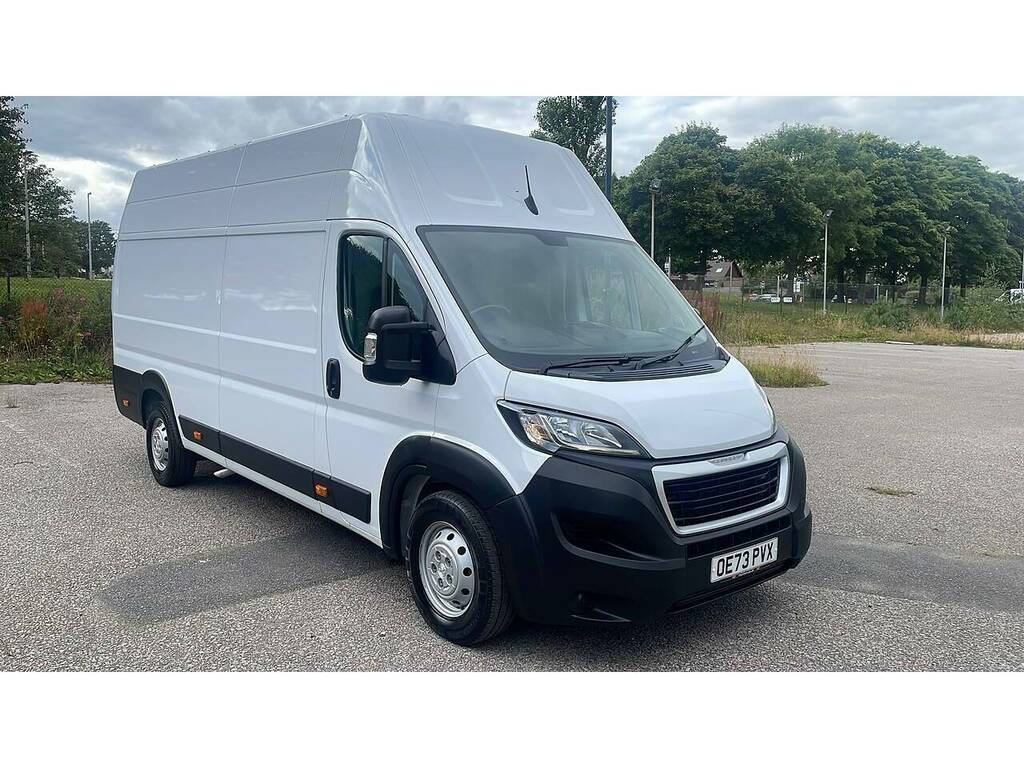 Peugeot Boxer 435 Professional Premium L4h3 White