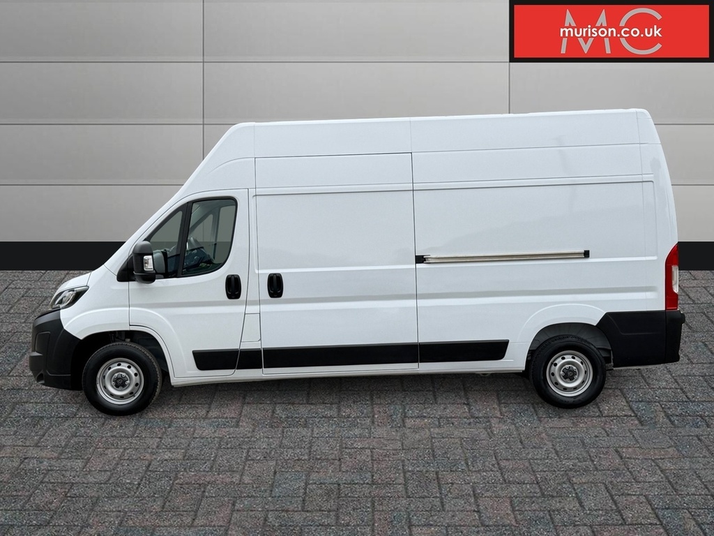 Peugeot Boxer 335 Professional Bluehdi L3h3 White #4