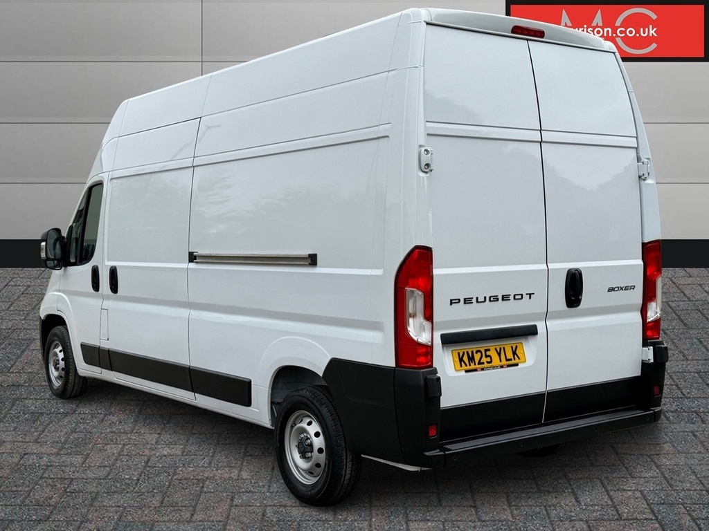 Peugeot Boxer 335 Professional Bluehdi L3h3 White #5