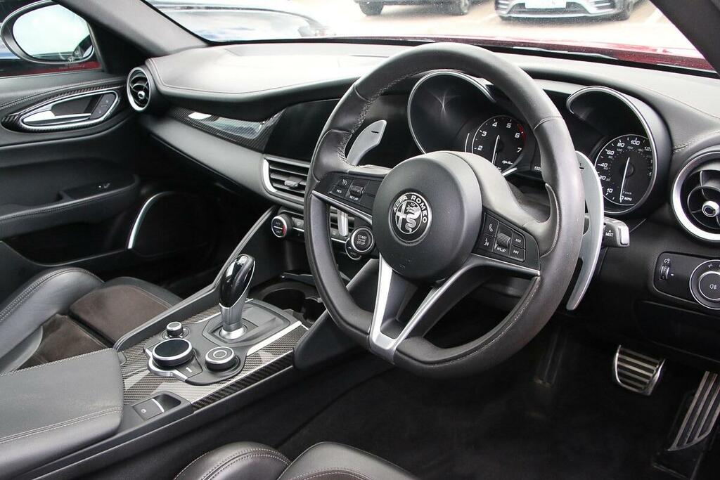 Alfa Romeo Giulia 2.0 Tb 280 Veloce Ti Red #5