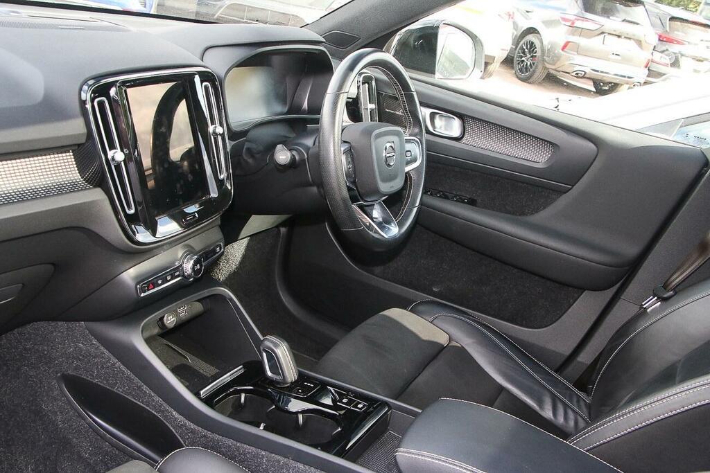 Volvo XC40 1.5H T5 Twin Engine Recharge 10.7Kwh R-design AG60CJG Silver #6