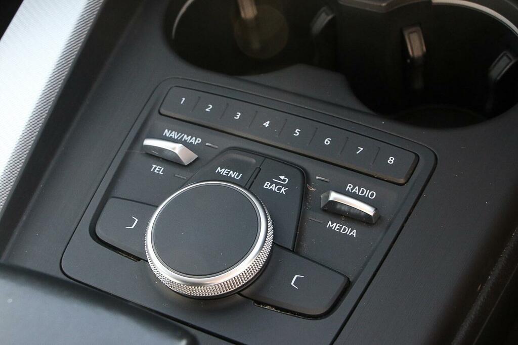 Audi A4 Allroad Tfsi Sport Black #17