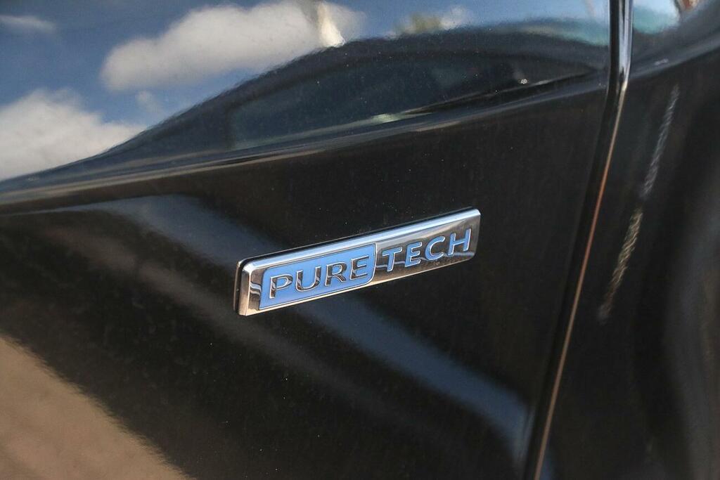 Peugeot 3008 1.2 Puretech Allure Eat Euro 6 Ss Black #6