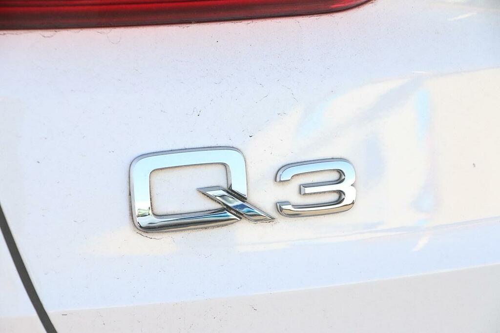 Audi Q3 1.5 Tfsi Cod 35 S Line Euro 6 Ss VA70TGE White #4