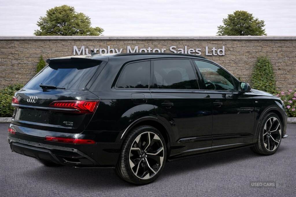 Audi Q7 45 Tdi Quattro S Line Tiptronic Black #4