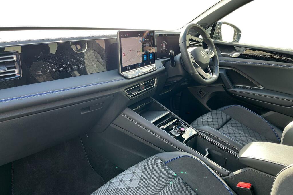 Volkswagen Tiguan 2.0 Tdi R-line Dsg WG75UAT Black #2