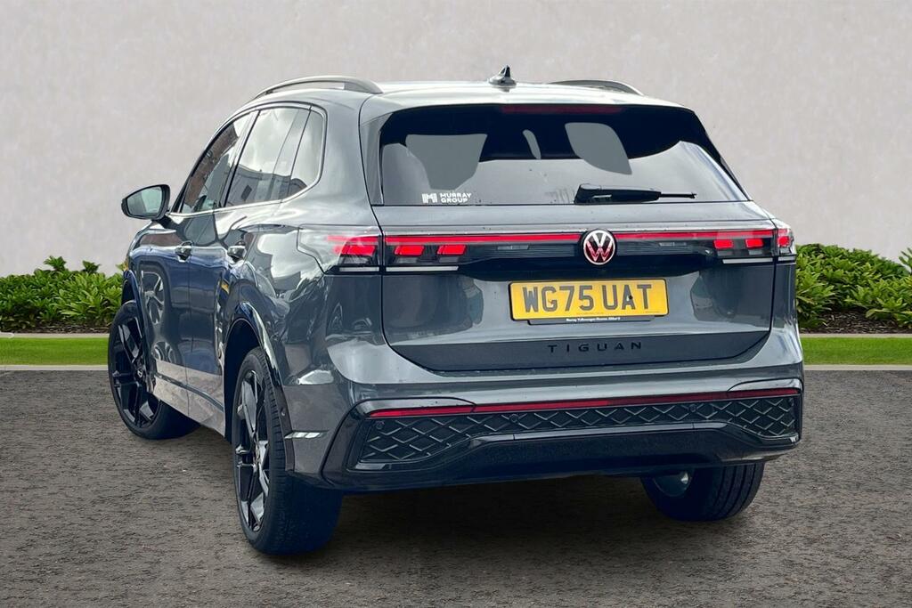 Volkswagen Tiguan 2.0 Tdi R-line Dsg WG75UAT Black #3