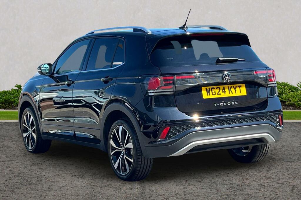 Volkswagen T-Cross 1.5 Tsi R-line Dsg Black #3