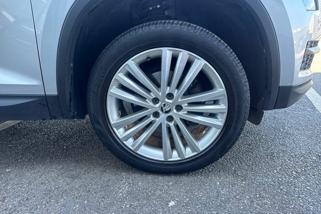 Skoda Kodiaq 1.5 Tsi Se L Dsg 7 Seat Silver #5