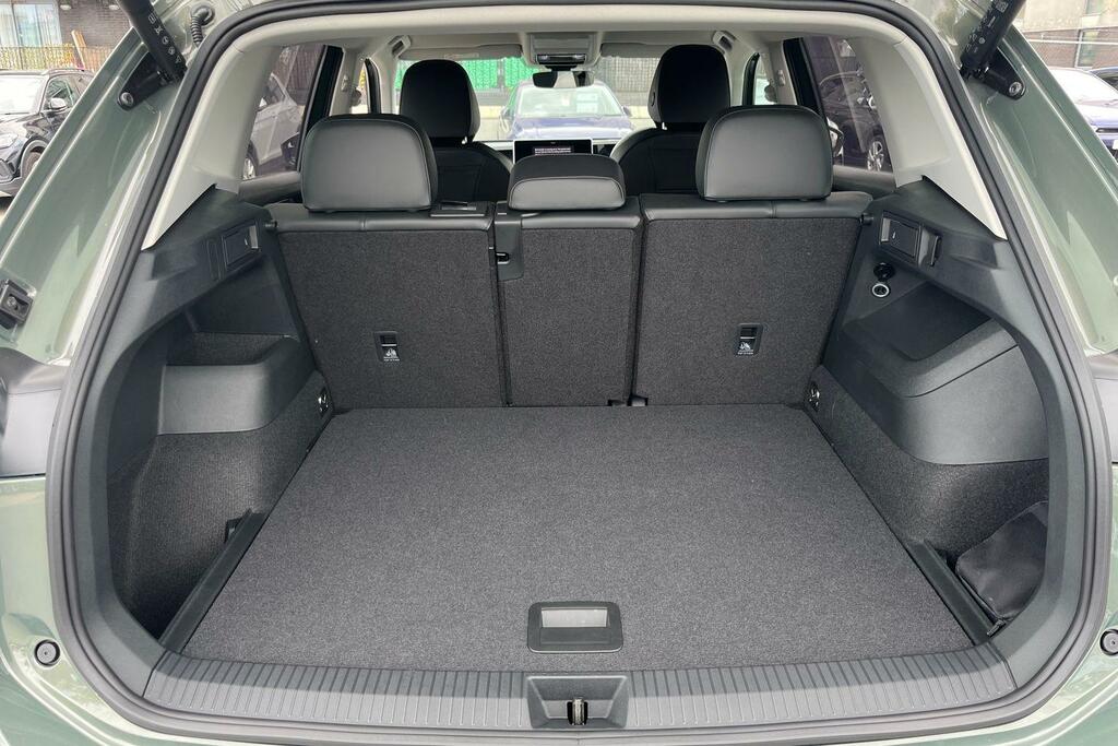 Volkswagen Tiguan 1.5 Etsi 150 Elegance Launch Edition Dsg Black #20