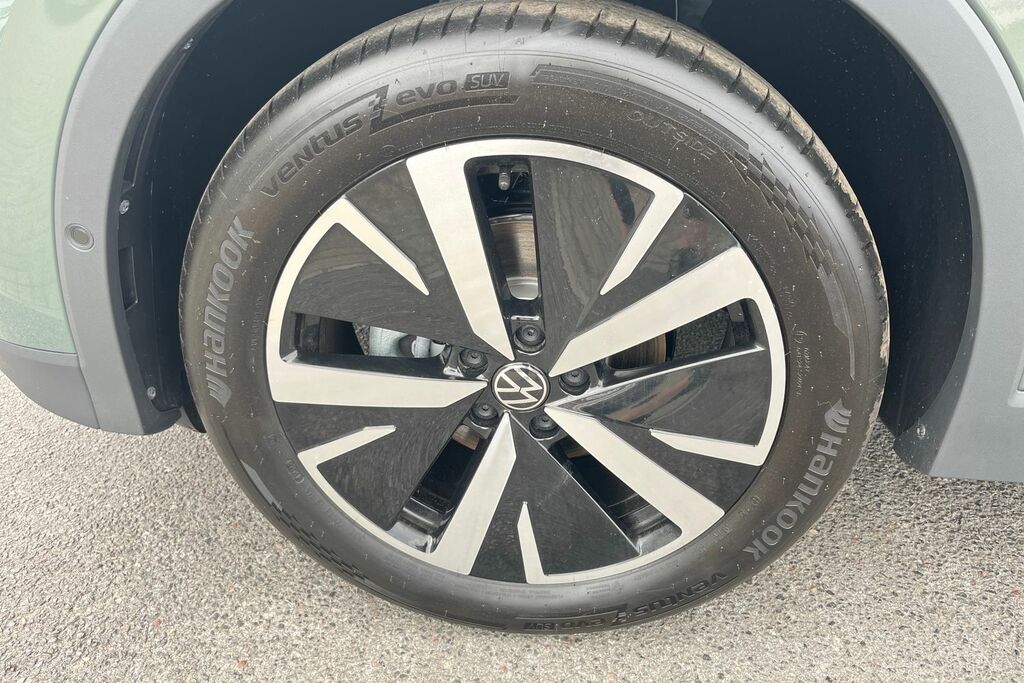 Volkswagen Tiguan 1.5 Etsi 150 Elegance Launch Edition Dsg Black #29