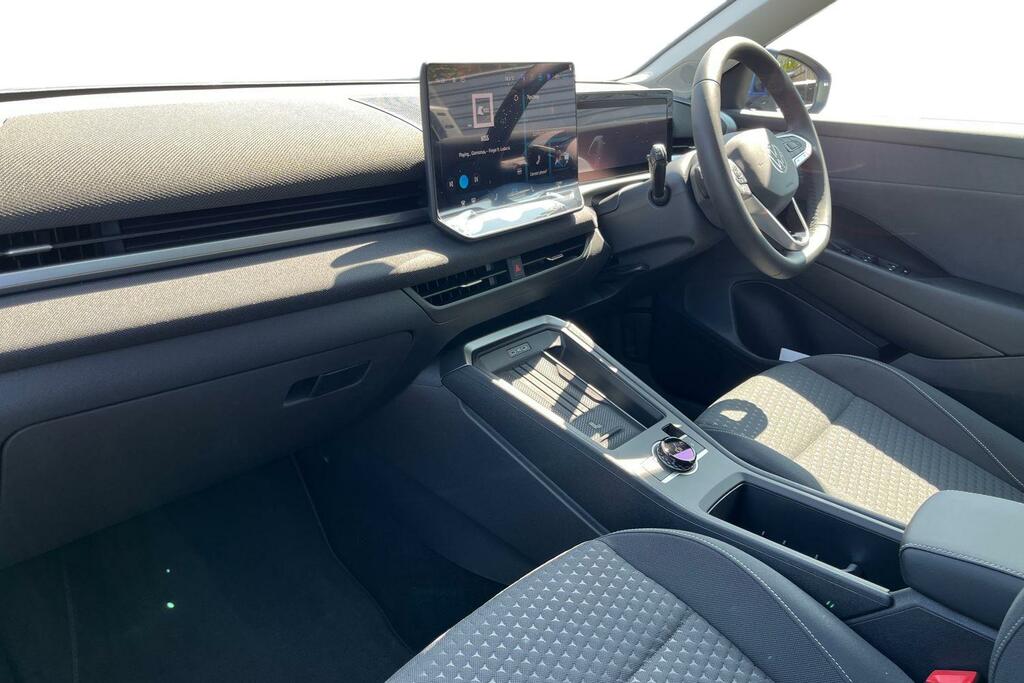 Volkswagen T-Roc 1.5 Etsi Mhev Life Suv Hybrid Dsg Euro Blue #2