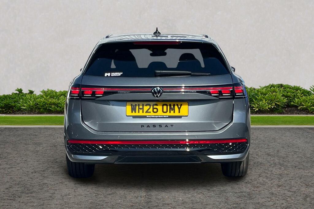 Volkswagen Passat 1.5 Tsi Ehybrid Elegance Dsg Grey #9