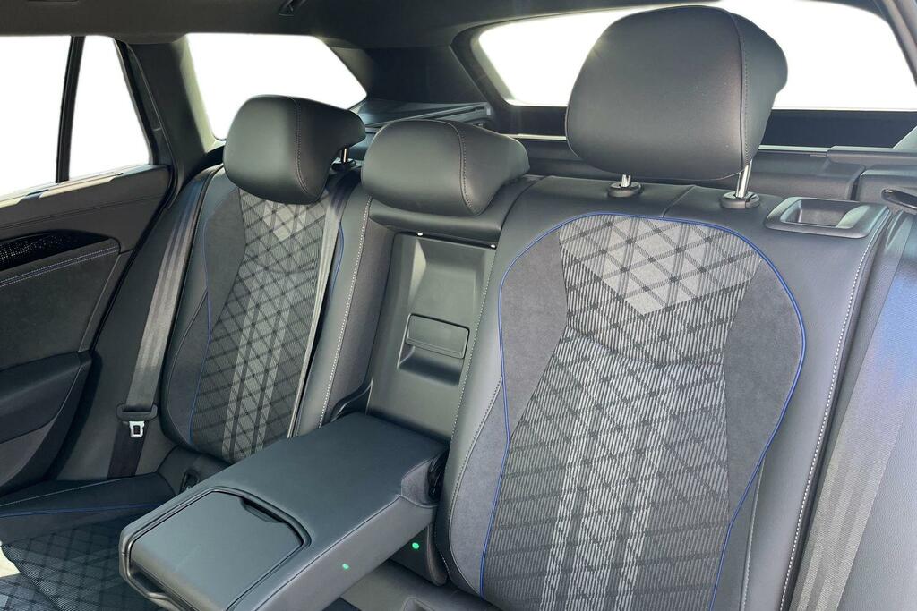 Volkswagen Passat 1.5 Tsi Ehybrid Elegance Dsg Grey #18